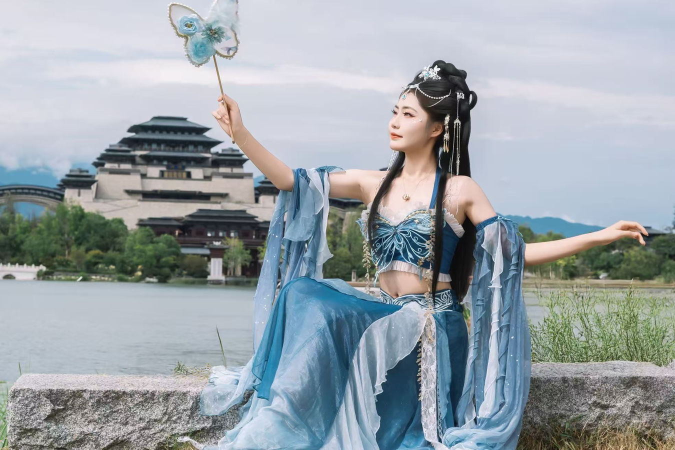 国风改良汉服写真 · 汉中兴汉胜境景区其他风格客片第16张 - 汉影记汉服馆