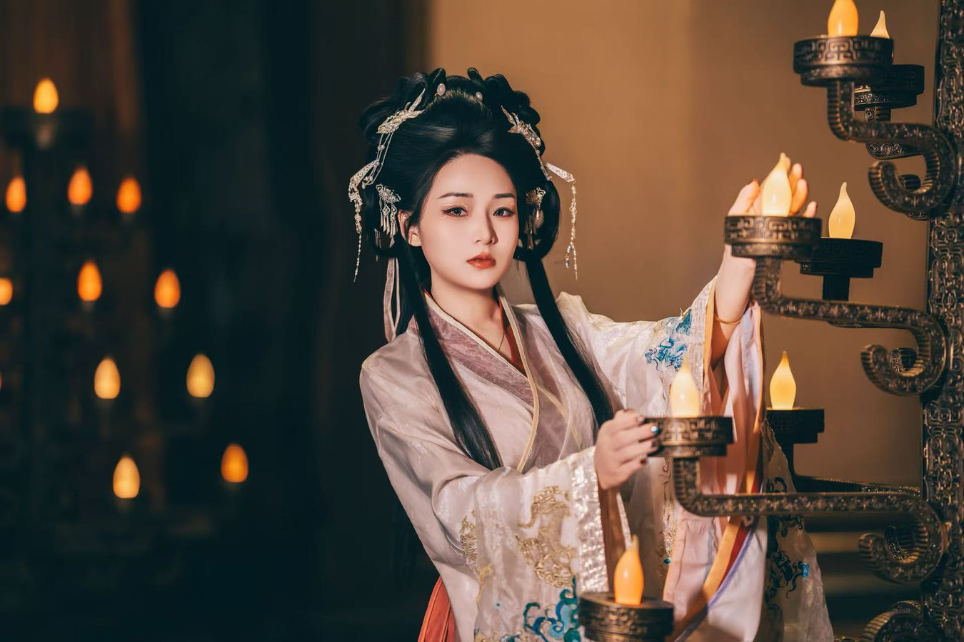 魏晋风宽袍大袖汉服写真 · 汉中兴汉胜境景区魏晋风客片第6张 - 汉影记汉服馆