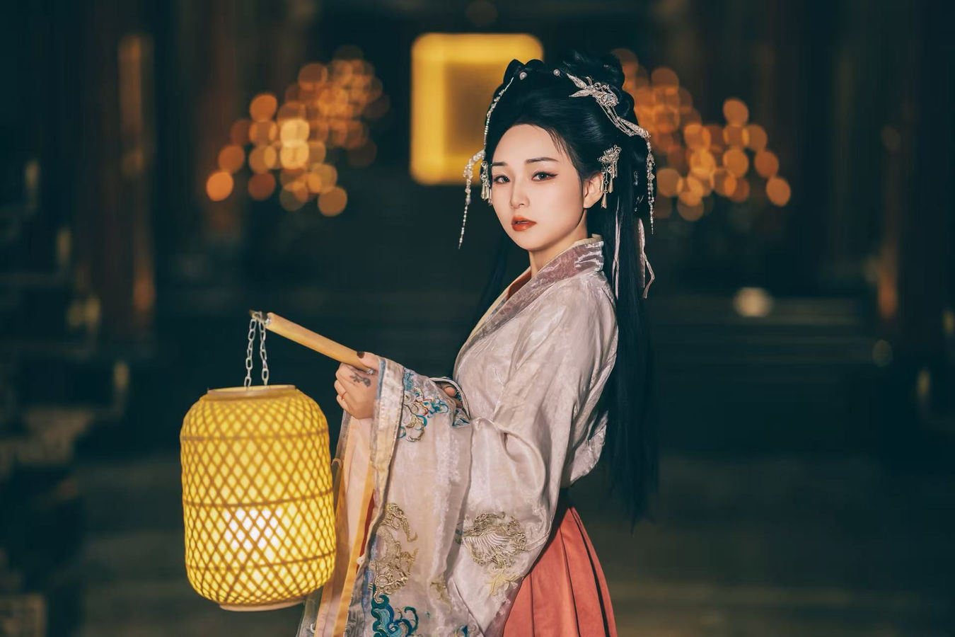 魏晋风宽袍大袖汉服写真 · 汉中兴汉胜境景区魏晋风客片第3张 - 汉影记汉服馆
