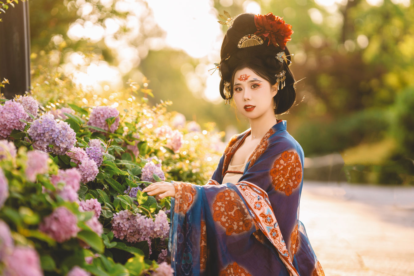汉影记汉服馆唐制汉服 · 汉中兴汉胜境景区实拍客片