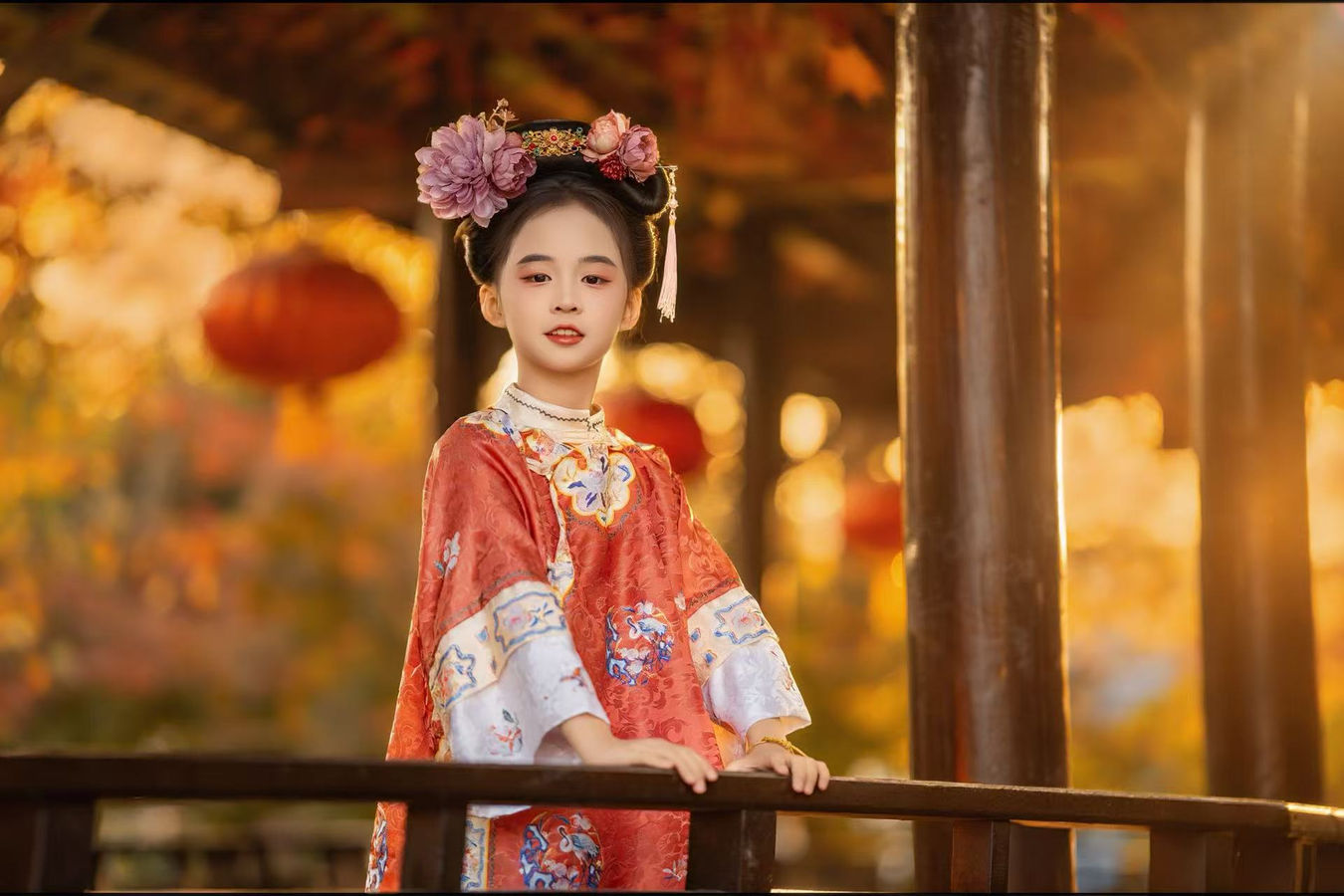 国风改良汉服写真 · 汉中兴汉胜境景区其他风格客片第9张 - 汉影记汉服馆